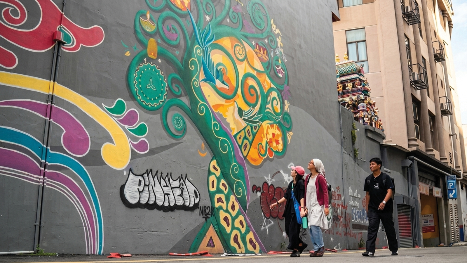 ARFestKL — interactive WebAR sculpture overlaid on a heritage building facade